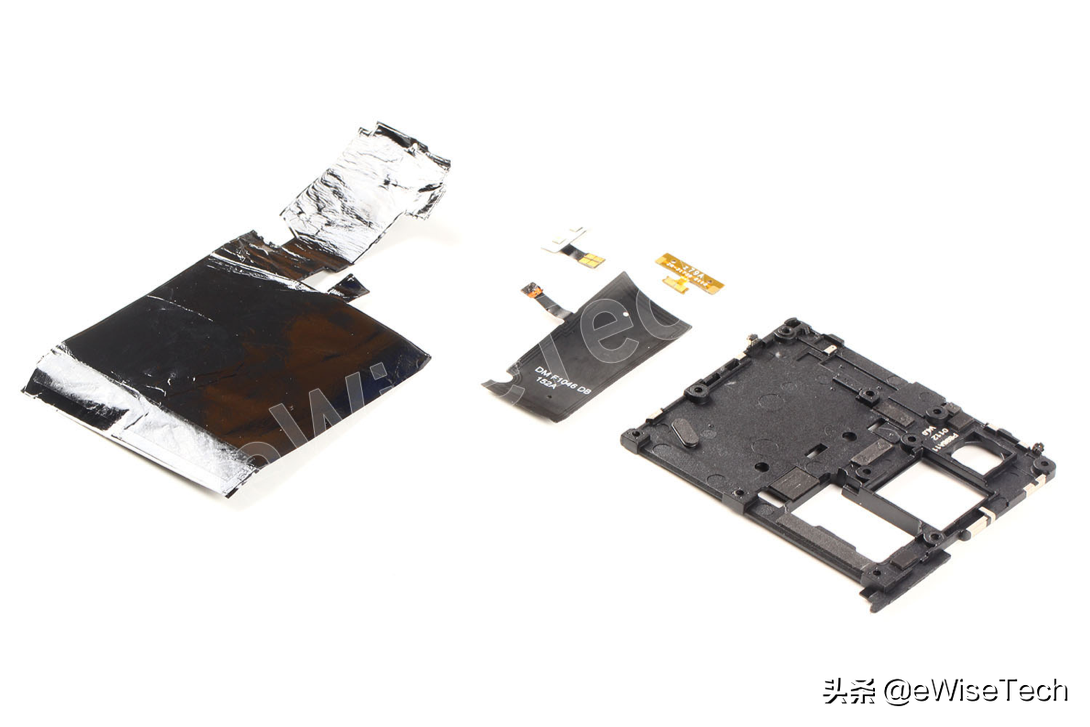 E拆解：全能型选手努比亚 Z40Pro，内部倒是中规中矩