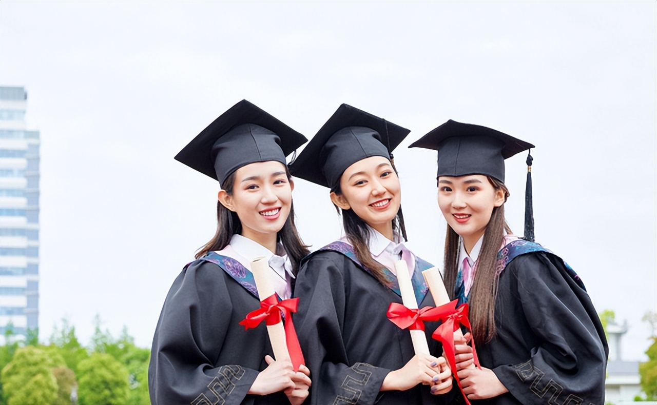 考生被取消“拟录取”上热搜，看到背后的原因，有人惋惜有人嘲讽