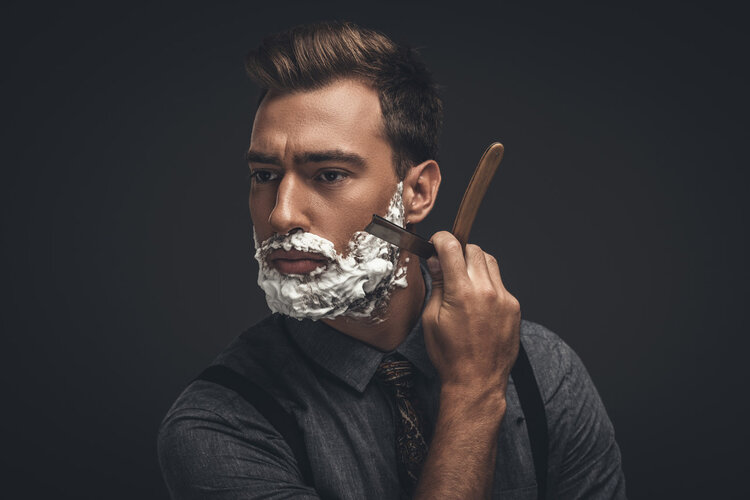 男人刮胡子次数多，说明什么问题？与寿命的关系多大？涨知识了