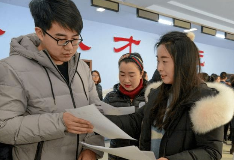 二本学生成考研主力军，初试容易复试总被刷，过来人说出两点原因