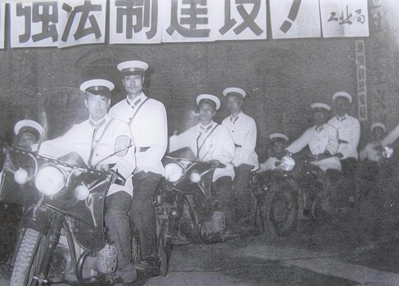 86年严打，军警全力追捕的东北“三张兄弟”，是何身份，犯了啥罪