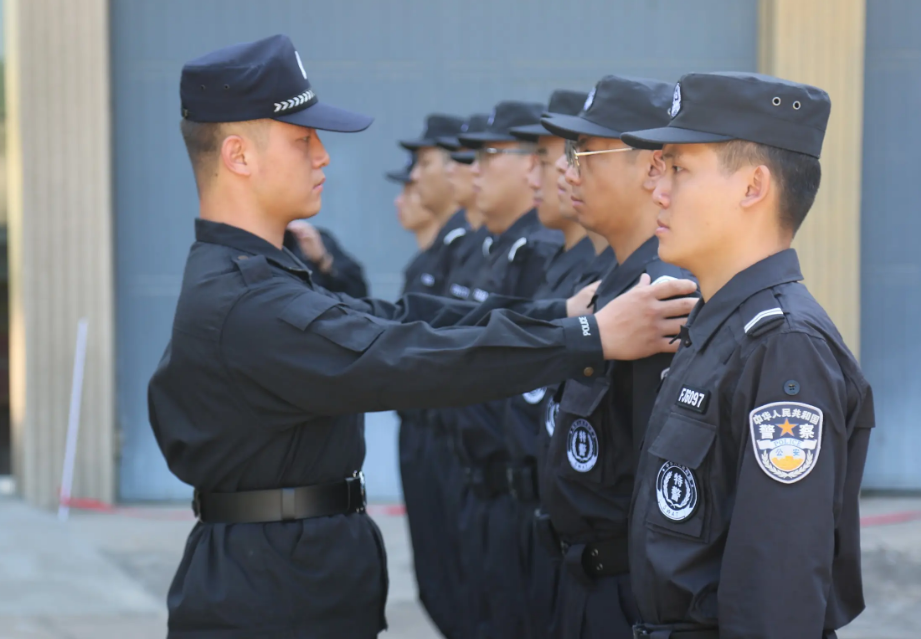 辅警迎来"新政策",有望晋升为事业编制,前提要满足这些条件