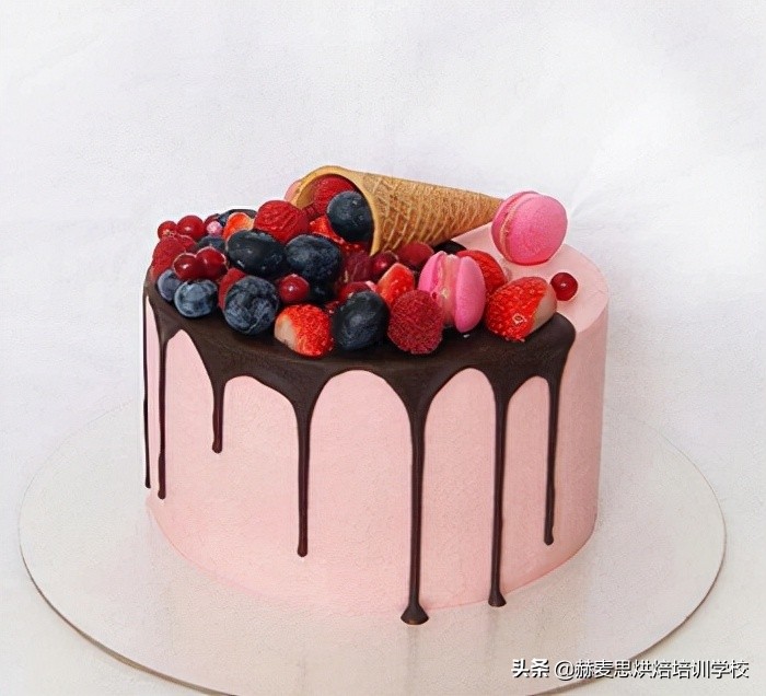 杭州西点培训班课程一般学些啥？赫麦思烘焙学校如是说