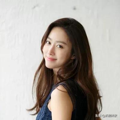 韩版《你好，李焕英》，脑洞比黑洞还大的穿越伦理剧，结局透心凉