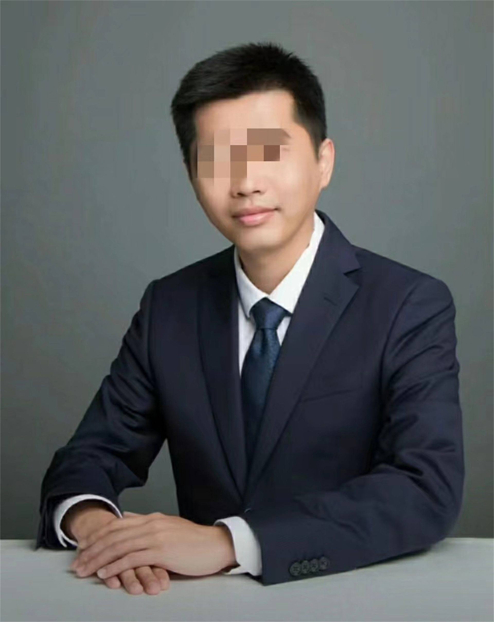 法学院教授诱骗女学生开房？中山大学：教学暂停，调查已经开始