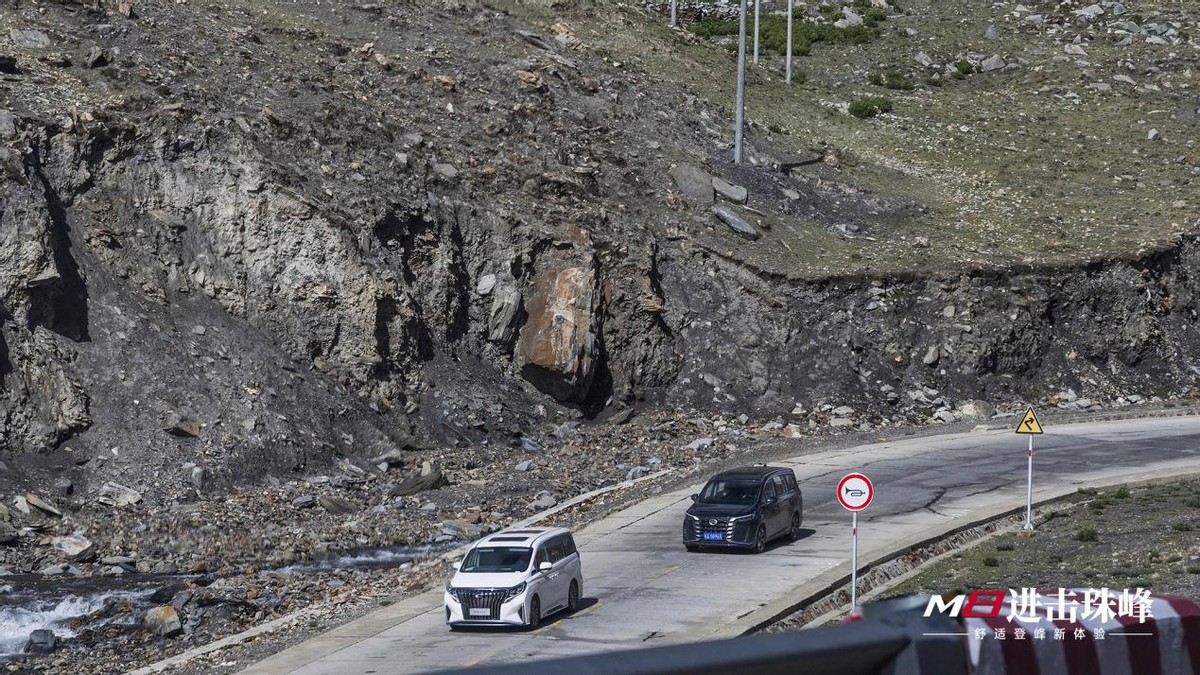 豪华MPV登峰“第一车”，原来MPV还能这么玩？