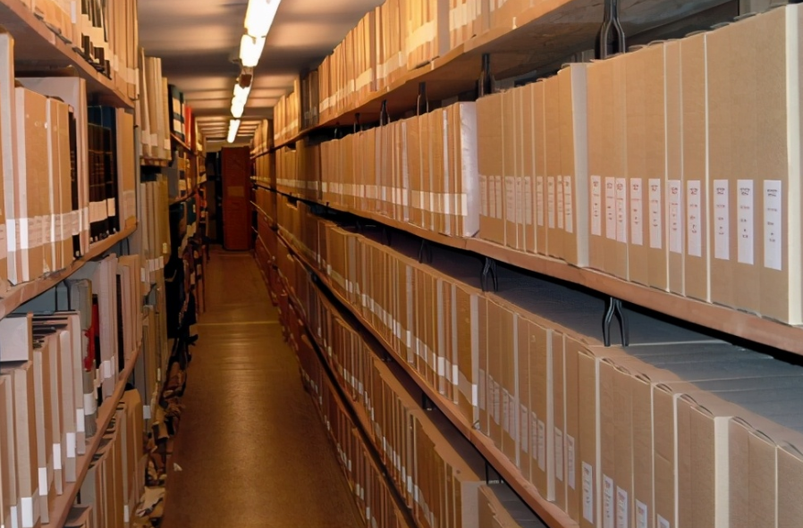 大学生毕业后，个人档案要如何处理？别不放在心上，小心变成黑户