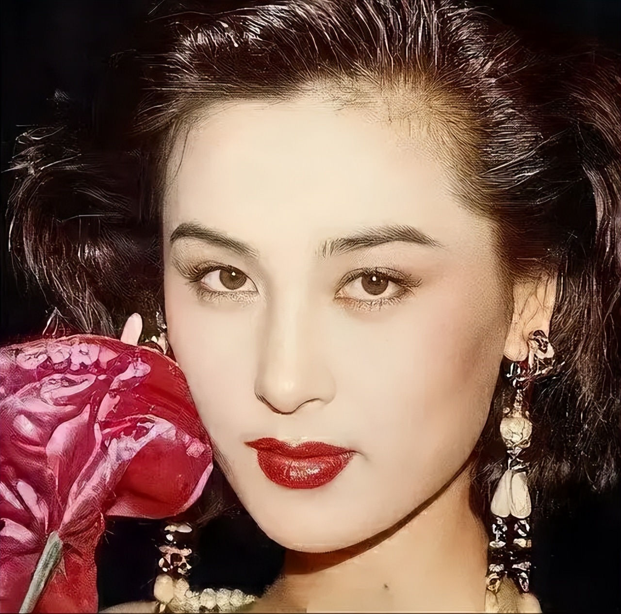 "第一代中国超模"叶继红:不逊色于港姐的美貌,堪称绝代佳人