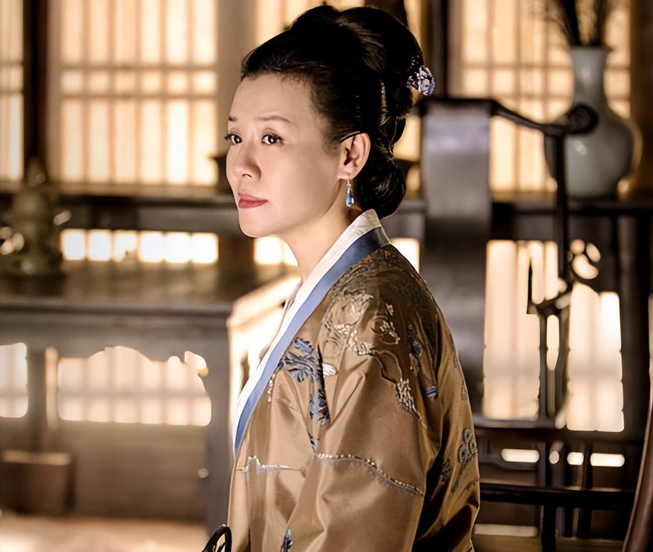 给演农村妇女的7位演员排个名，巩俐第3，赵丽颖第6