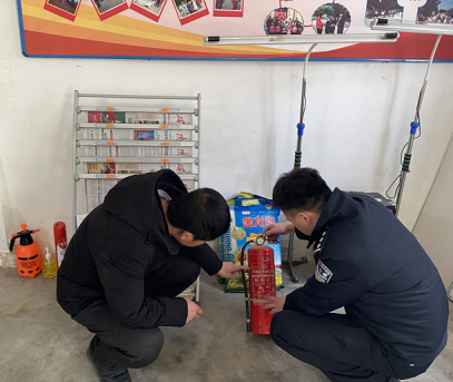 护校安园丨武功县公安局南仁派出所开展校园安全大检查