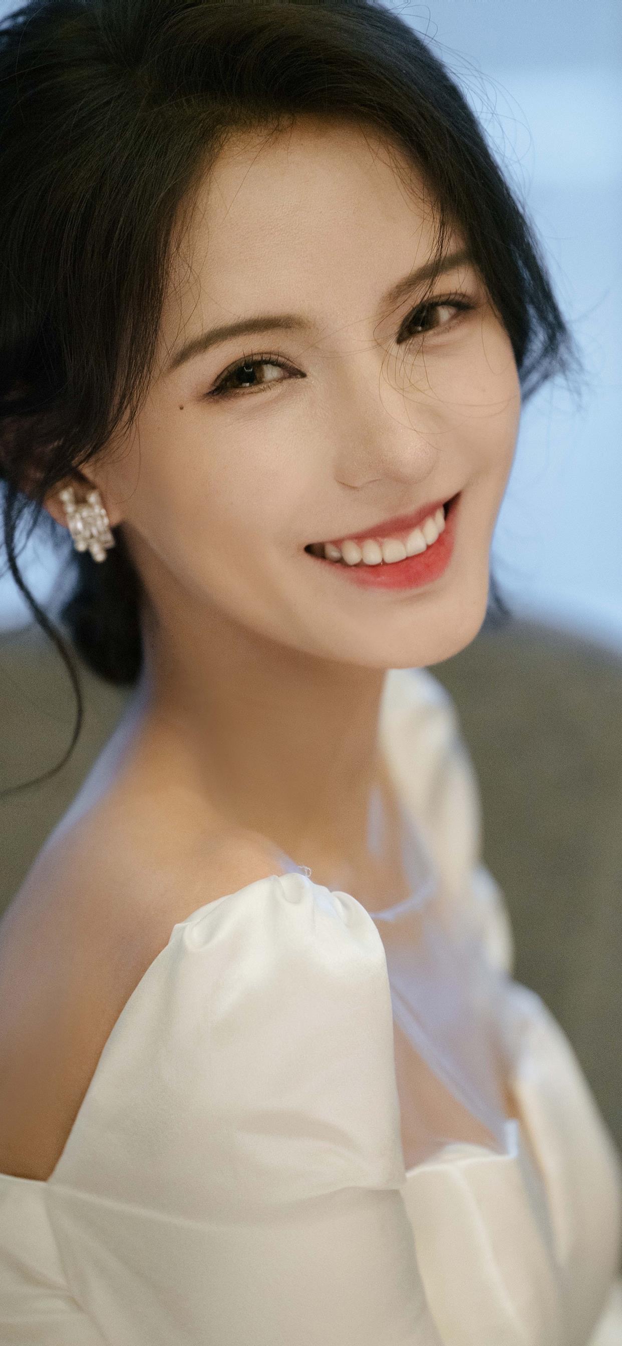 张予曦壁纸｜亲爱的王子大人