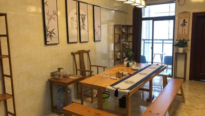 自助共享茶室模式下的茶馆新业态，24小时在线不打烊