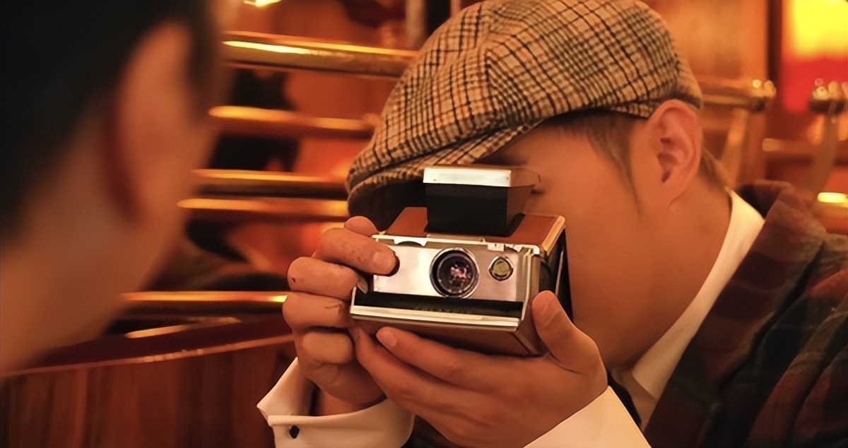 除了新专一天能卖1.5亿，「顶流」周杰伦还带火了哪些好物？