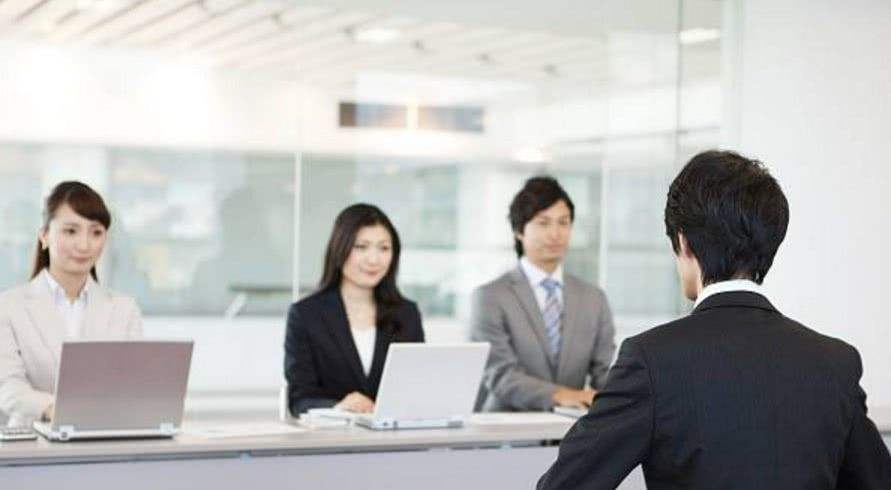 大专生毕业后不好找工作怎么办？我给你三条建议