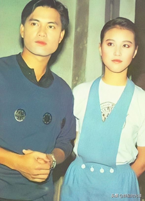 演员吕良伟：离过两次婚，欠债2000万时，三婚娶了一位贵州姑娘