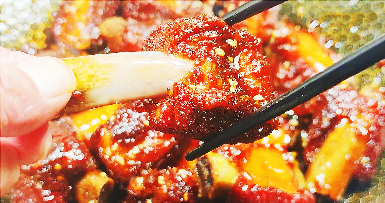 就地过年，年夜饭16道传统吉祥菜，南北方朋友都爱吃，丰盛不浪费