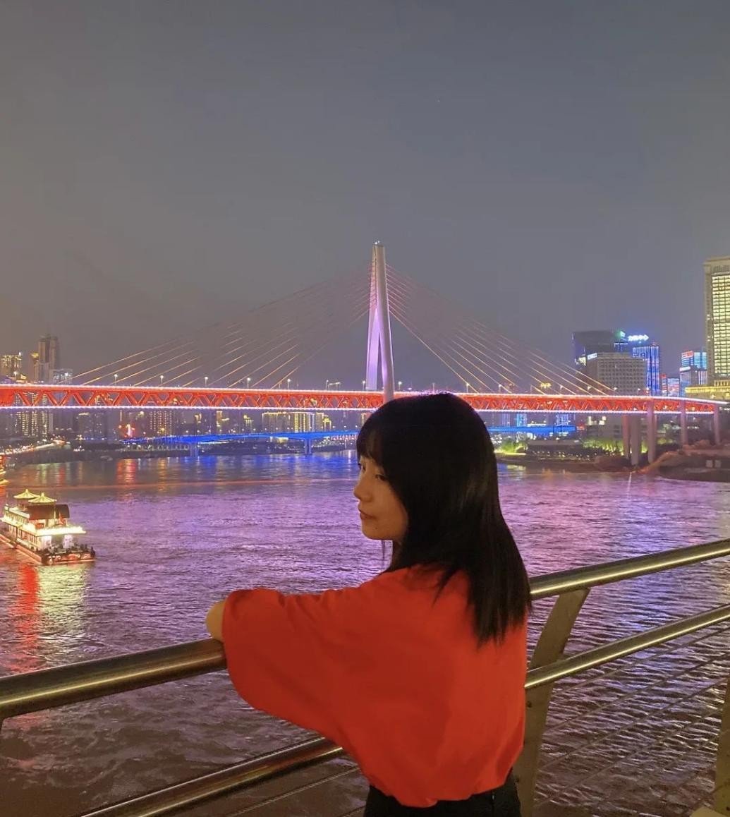 牛！四川“高能”女学霸：稳坐专业第一，拿下30多项荣誉，已成功保研！