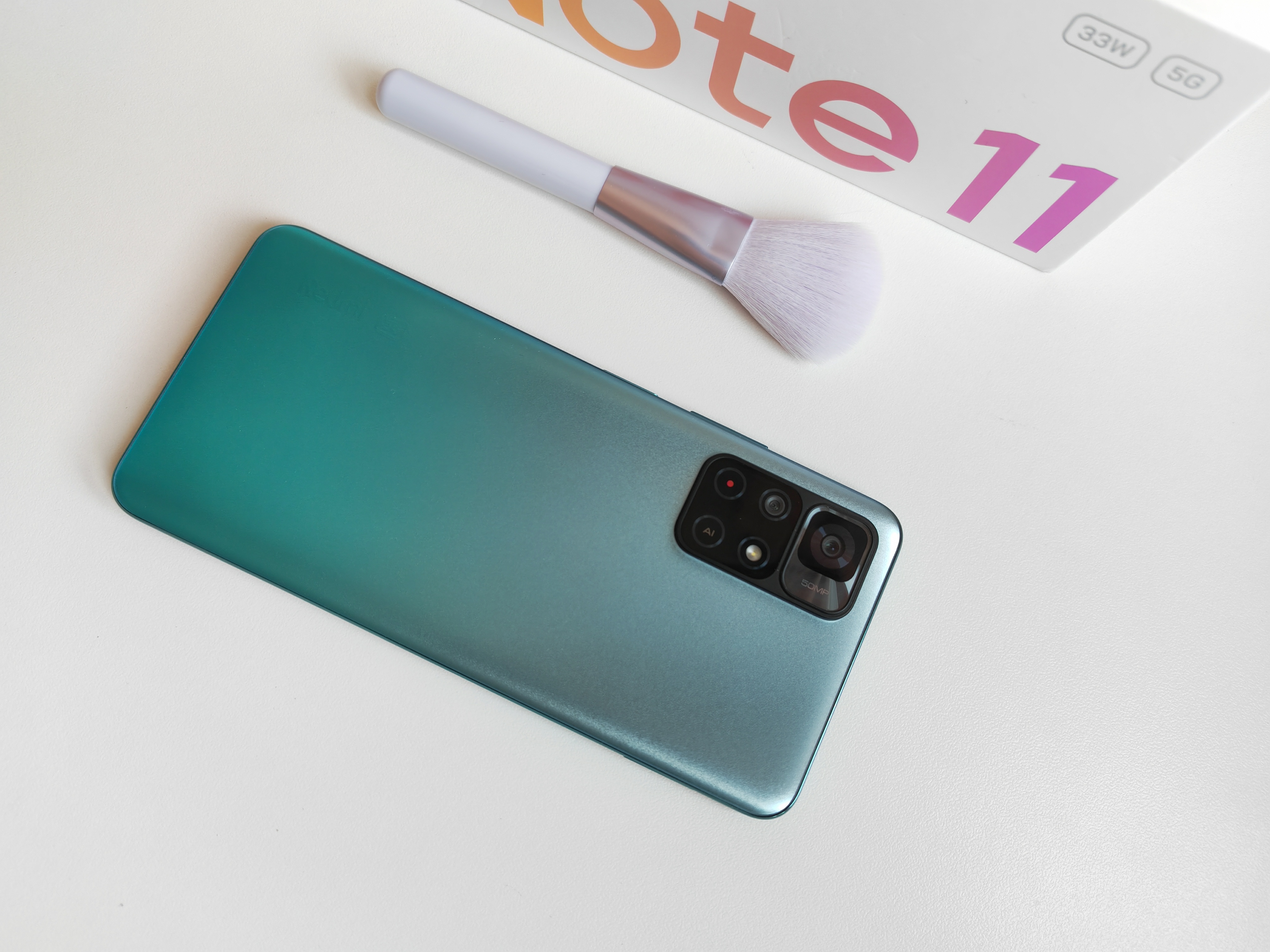 千元轻旗舰，实力看得见——Redmi Note11 5G上手体验