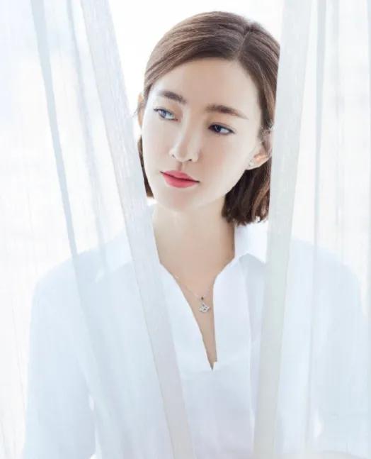 《每日一星》王丽坤