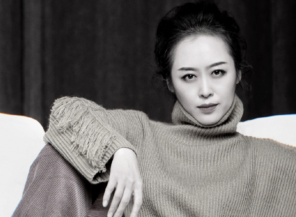 03 卢琳 饰演程荞妻子 出道多年不温不火