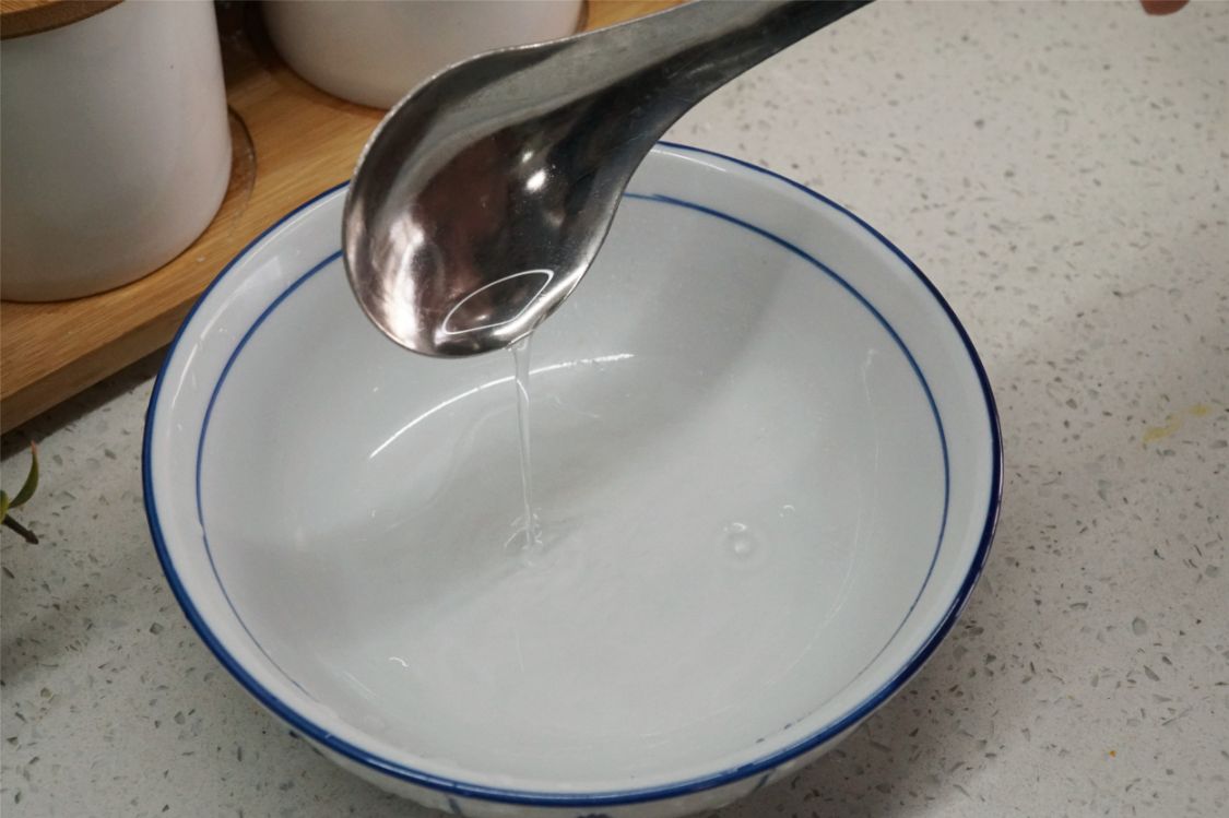 豆腐脑不用出门买，一碗黄豆做3碗，好吃简单，早餐全家吃饱吃好