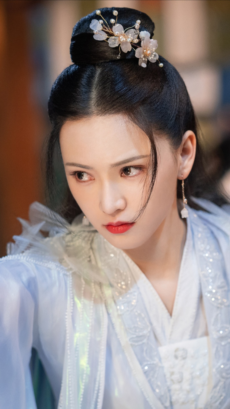 9年前，黄灿灿的名气低，但颜值比如今高了好几倍