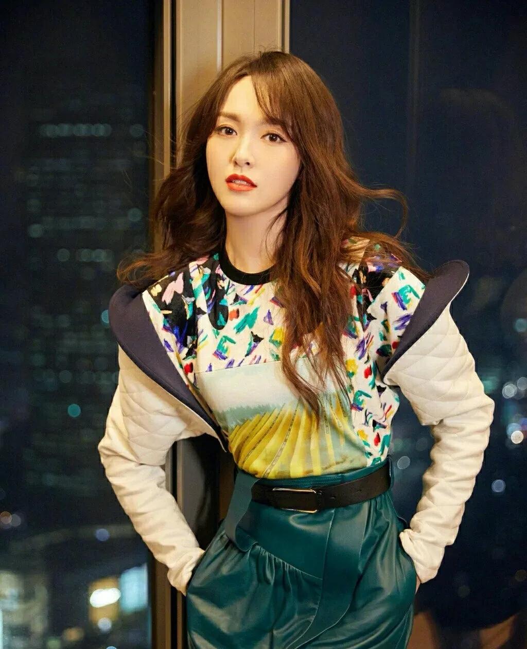 永远都是优雅美丽的唐嫣