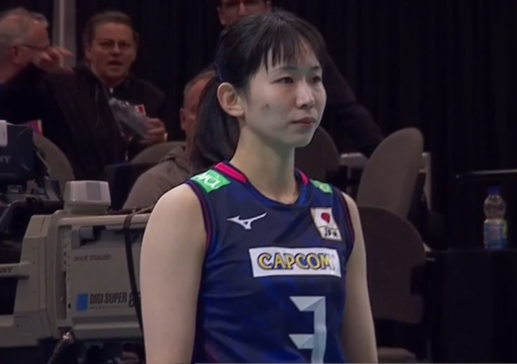 日本足球联赛积分榜(积分榜：日本队1-3吞下三连败，继续下跌！中国女排随之跌至第6)