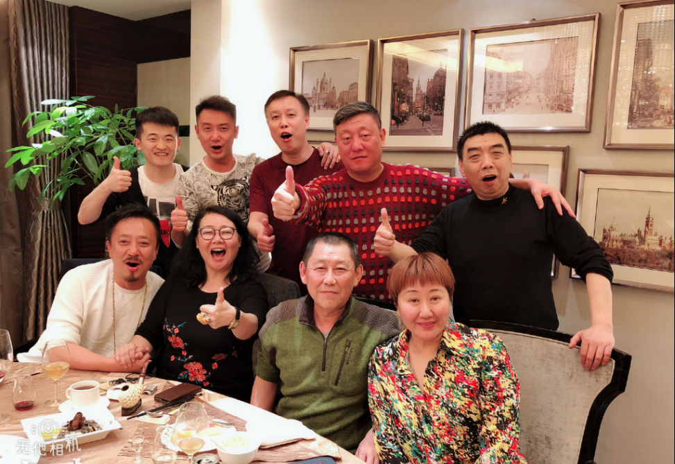 娱乐圈是个圈，《幸福到万家》最“丑”的配角，朋友圈却全是大咖