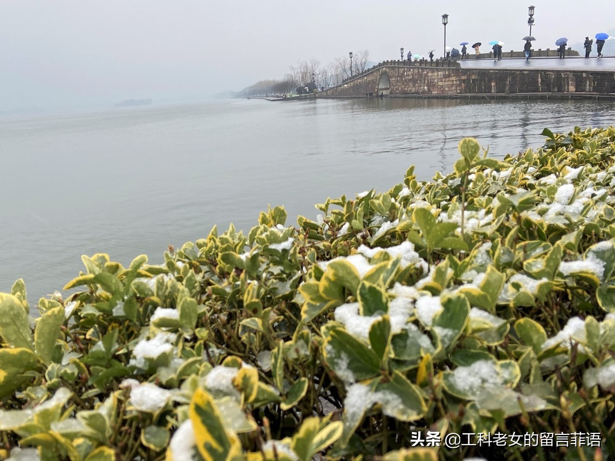 杭州：早春二月的西湖十景，断桥有残雪、苏堤未晓春