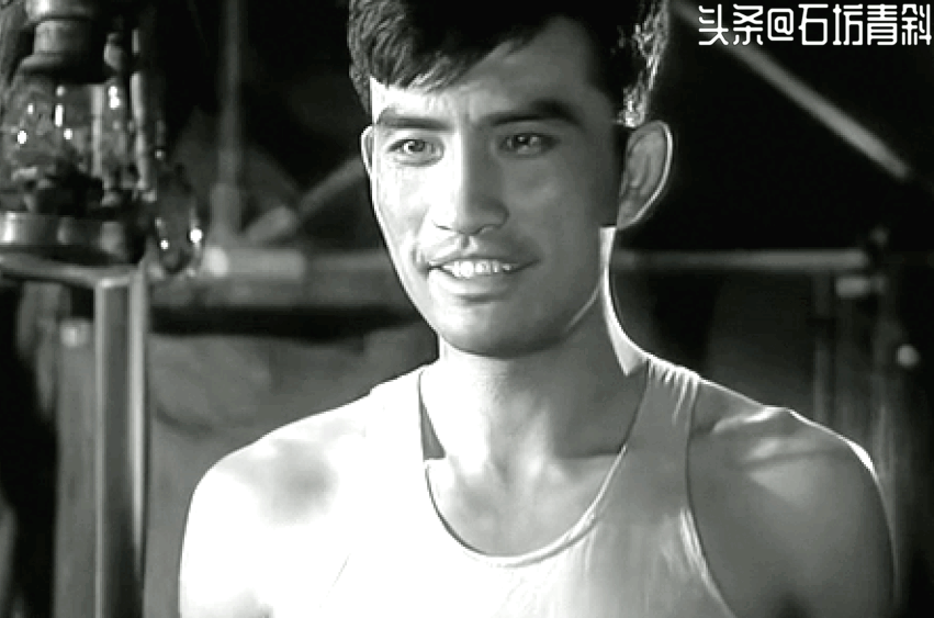 从未向命运低头的杨在葆：36岁入狱，拒绝后妻表白，退休金6000元