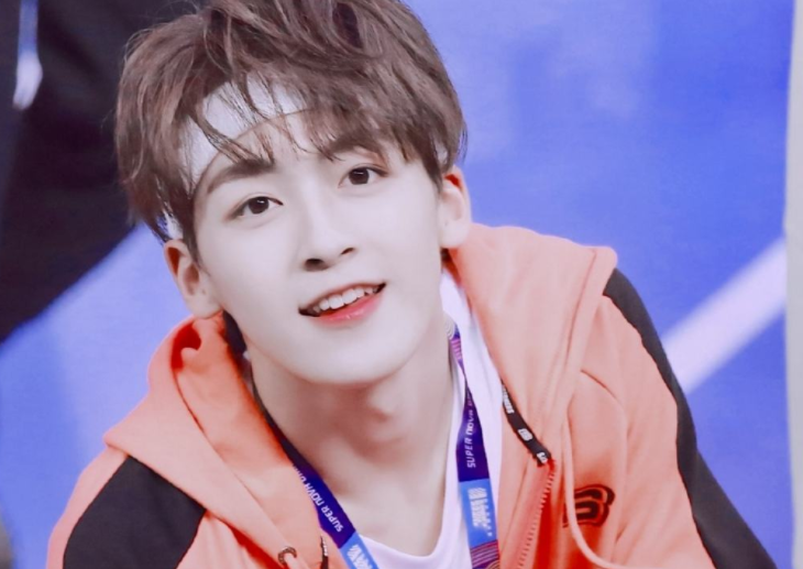 马嘉祺二战艺考，何洛洛三战高考，果然优秀的少年从不缺少勇气