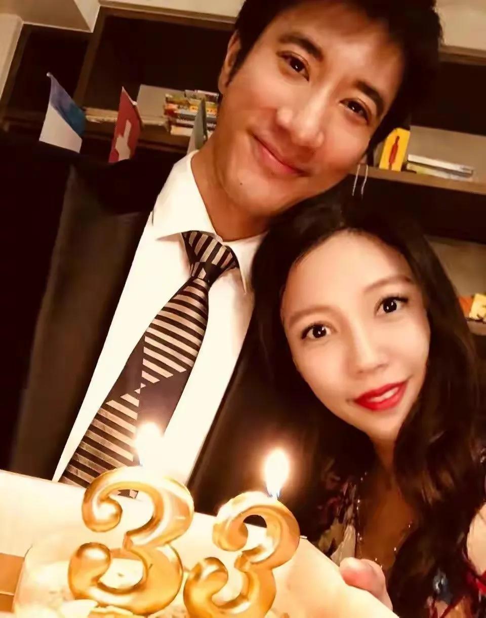 王力宏父亲发文指责李靓蕾撒谎：她已分得上亿台币，我儿不是败类