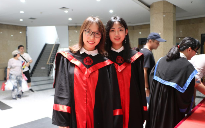 中国人民大学再次出手，对13名学生给予退学处理，可惜但并不可怜