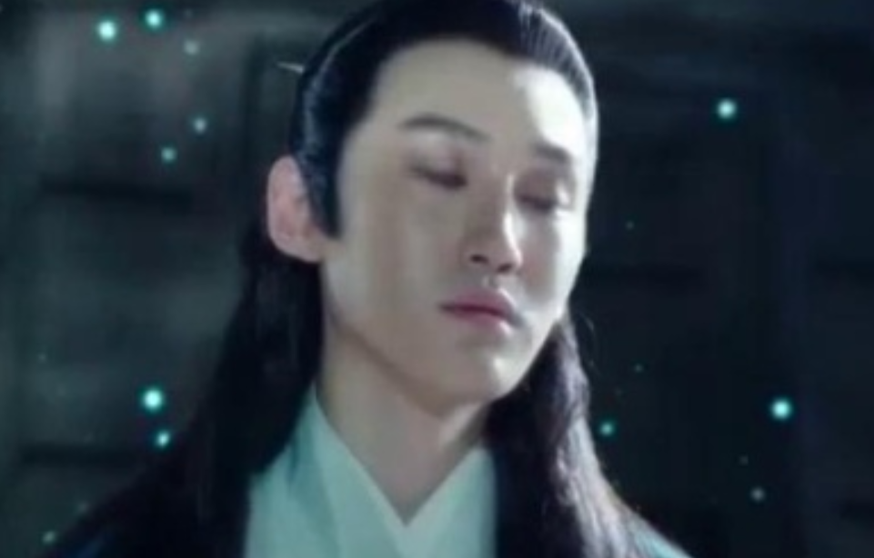 “自带悲剧脸”的8位男星，五官凑在一起，演什么都很丧，怎么救