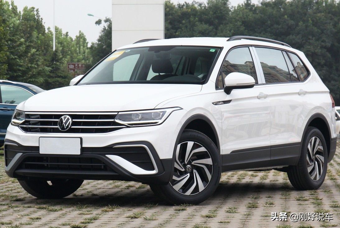 2022款大众途观L车型简析，最低配的舒享版值不值得购买？