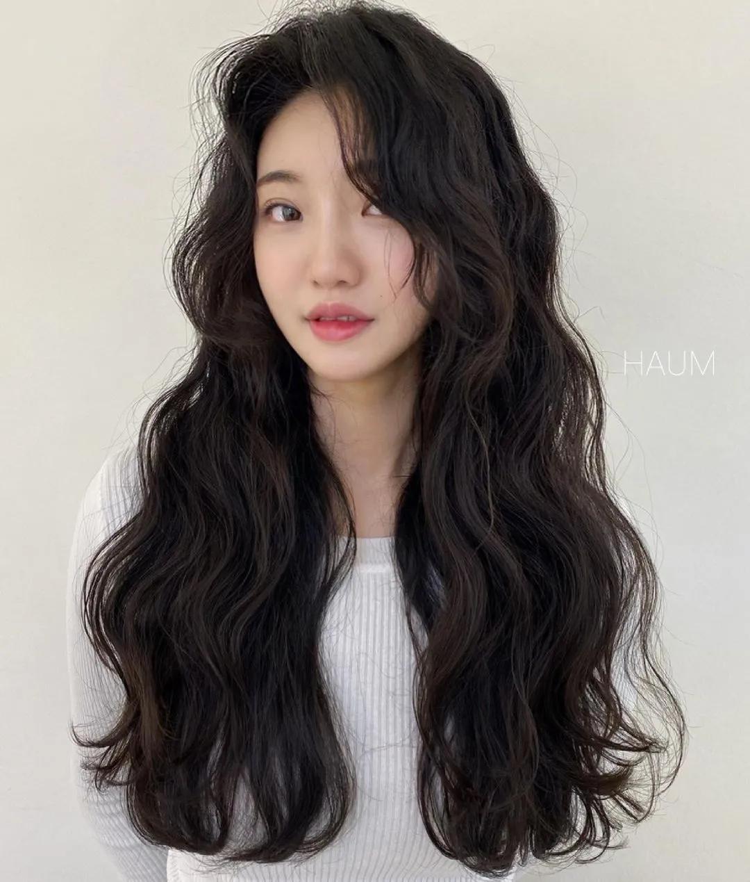 自然黑色头发图片(爱上暗色系发色) - 赤虎壹号