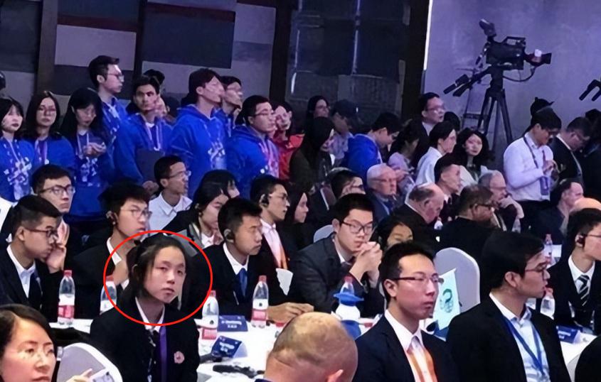 天才少女谈方琳，解决世界难题，拒绝央视采访：不想让我妈看到