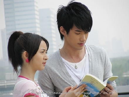 吴建飞：曾是周杰伦师弟，还是铠甲勇士男主，当爸后38岁还是很帅