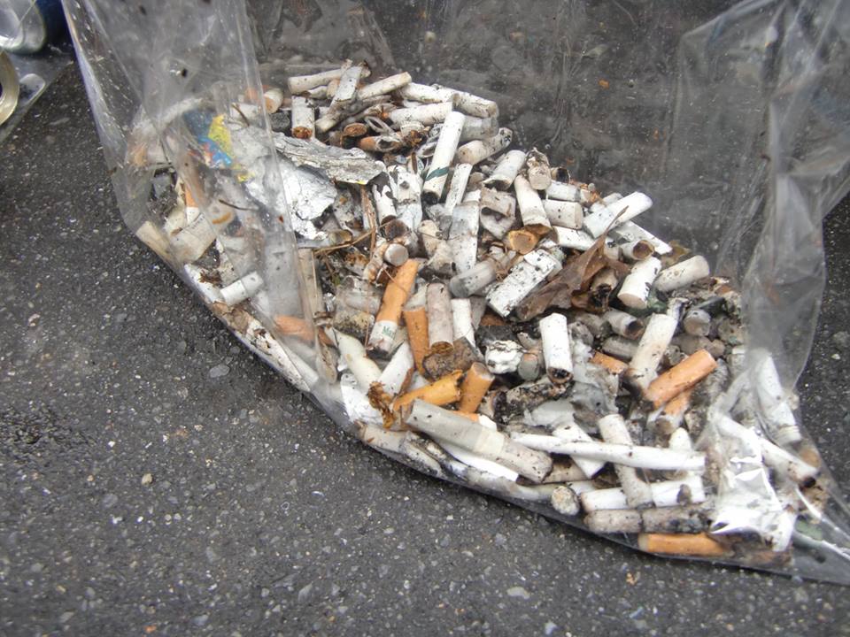 每吨6000块！日本每年从中国回收上千吨烟头，还说为了中国好？