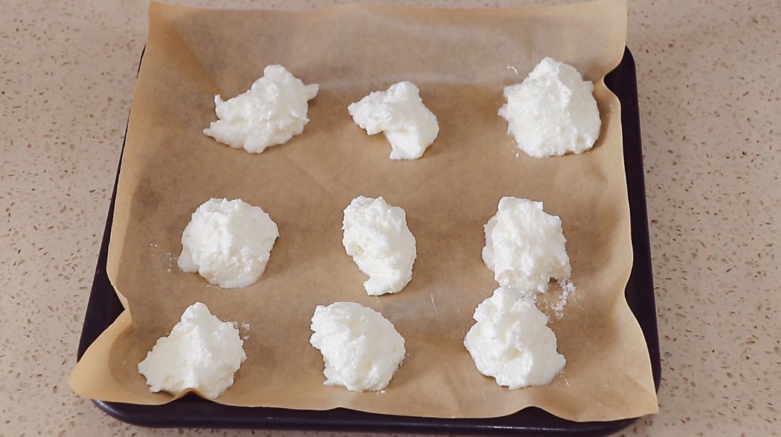 一道过年必备的零食，教你椰蓉的新吃法，吃一口就会爱上