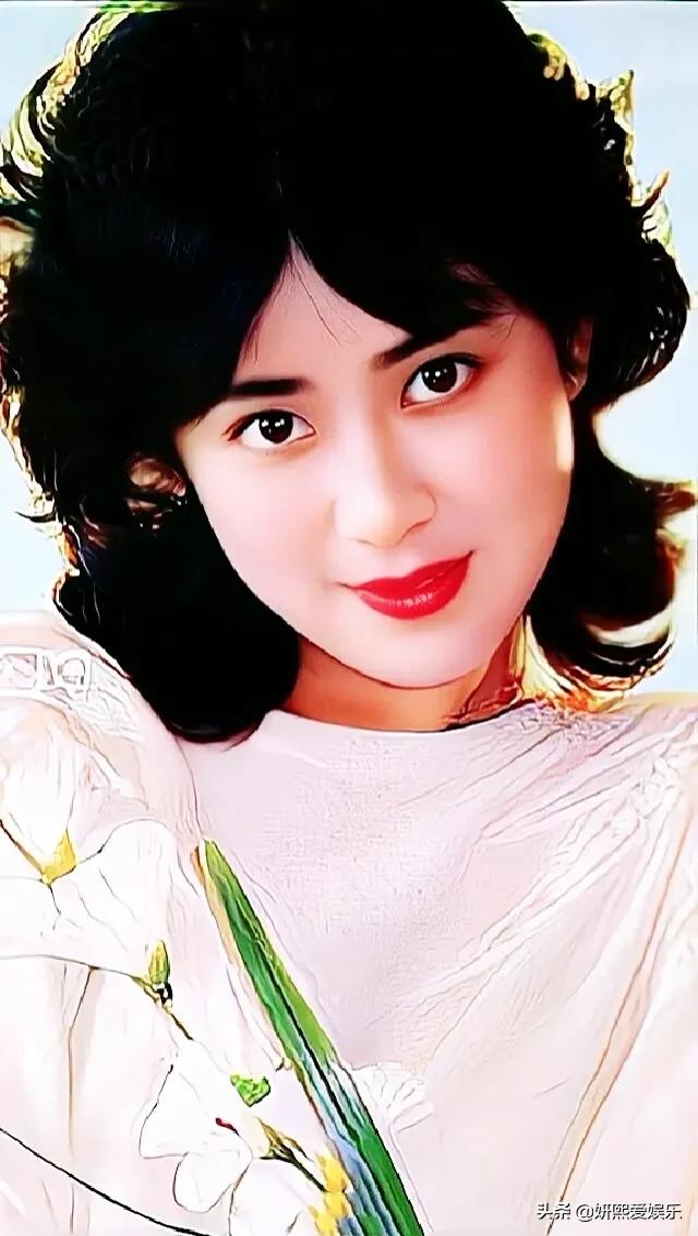 90年代内地最美的女星傅艺伟