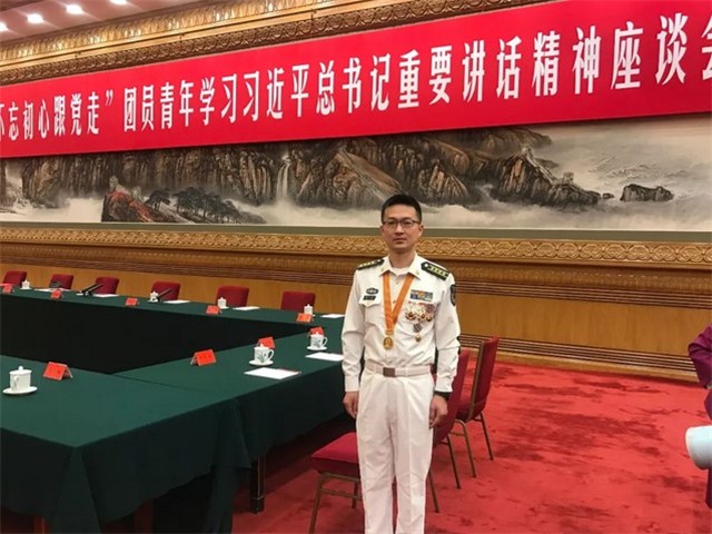 国防巨匠肖飞：每年为国家节省10亿，被中央军委授予一等功