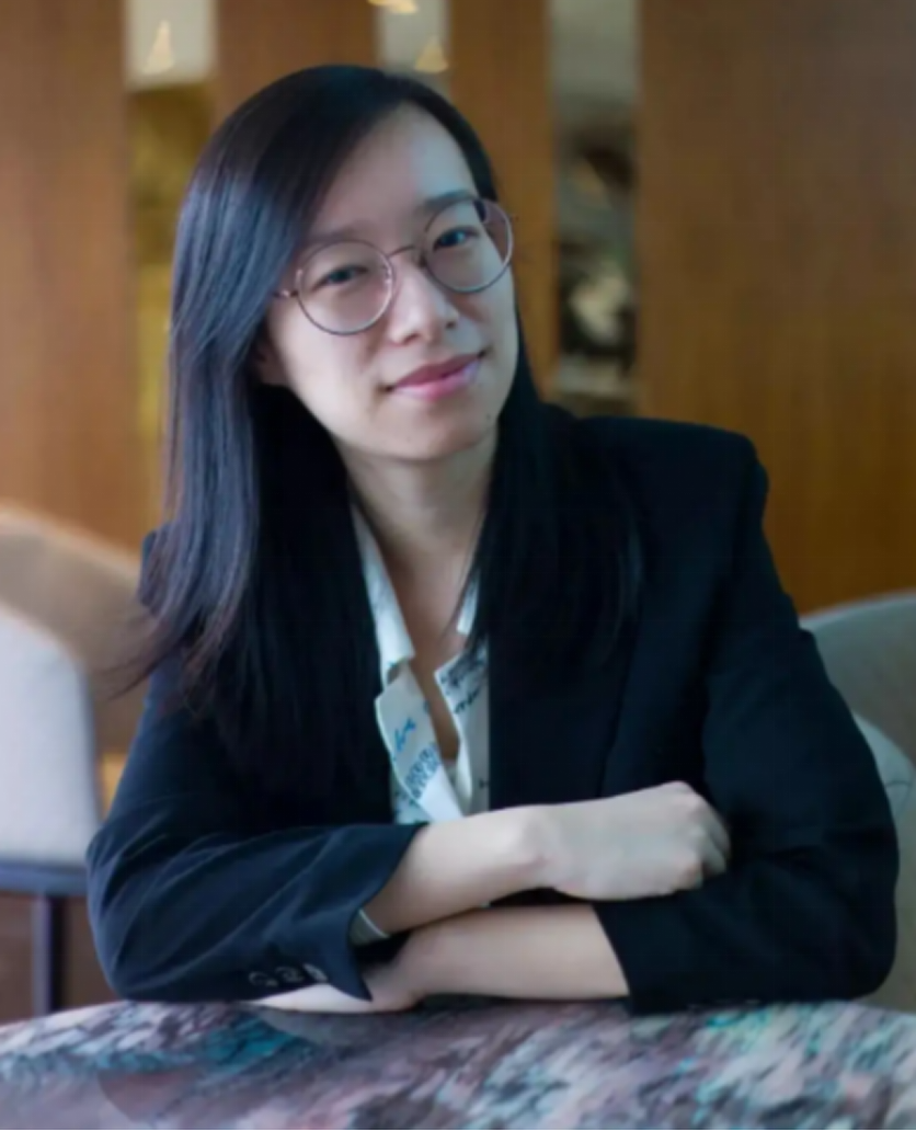 让母亲借100万供自己读哈佛，1年还清债务，詹青云的底气是什么？