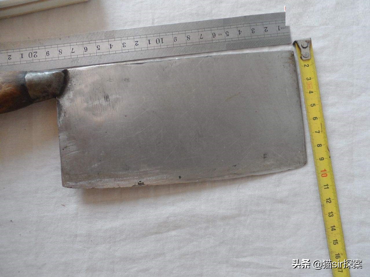 男子自诉长得丑没女友，囚禁女孩逼迫发生关系，结果如何？