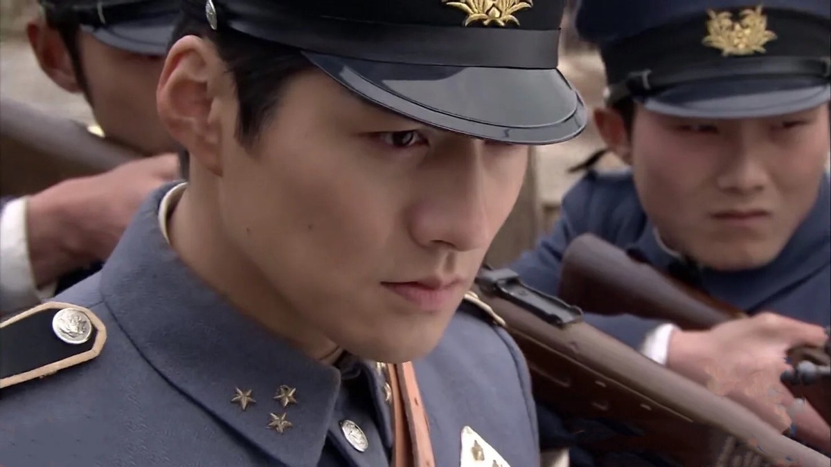 演“军阀大少”我只服这8位男星，个个剑眉星目，杀伐果断