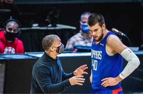 湖人队有哪些nba球员(兰德尔领衔，湖人近十个赛季最强的十位新秀一览)