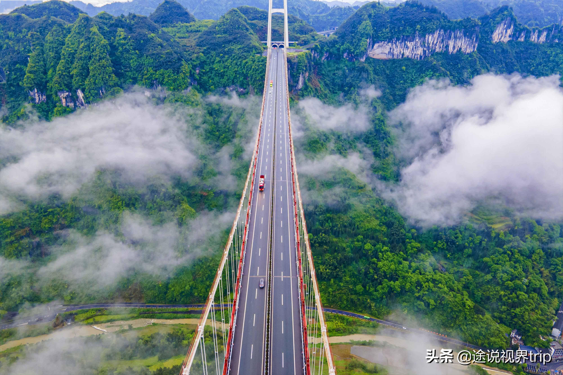 盘点中国十大超级桥梁工程，个个堪称建筑奇迹，更让世界惊叹震撼