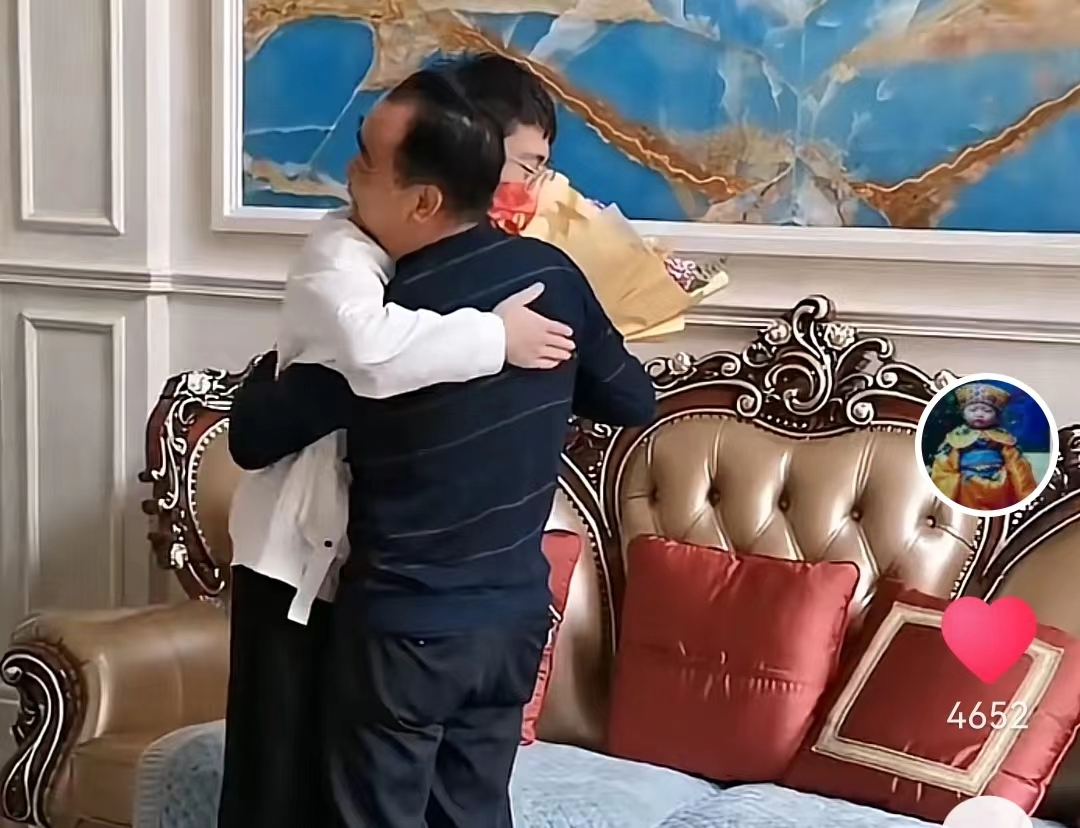 梅志强姐弟人气高，称舆论多不愿开私人账号，连线寻子家长帮宣传