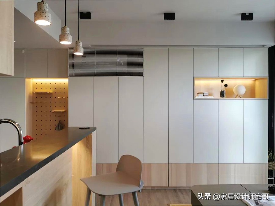 北京30岁小哥的家火了，独居49㎡小家，精致大气又高级，让人羡慕